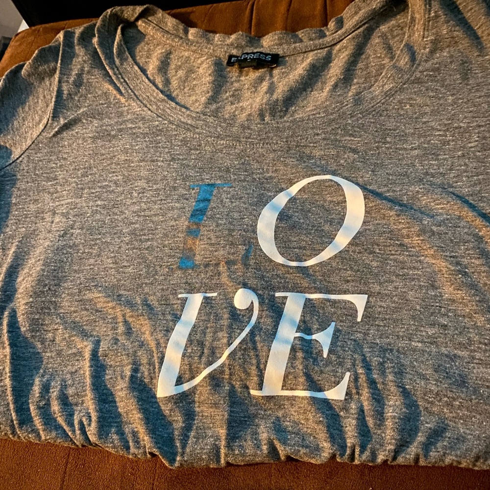Express Tee
